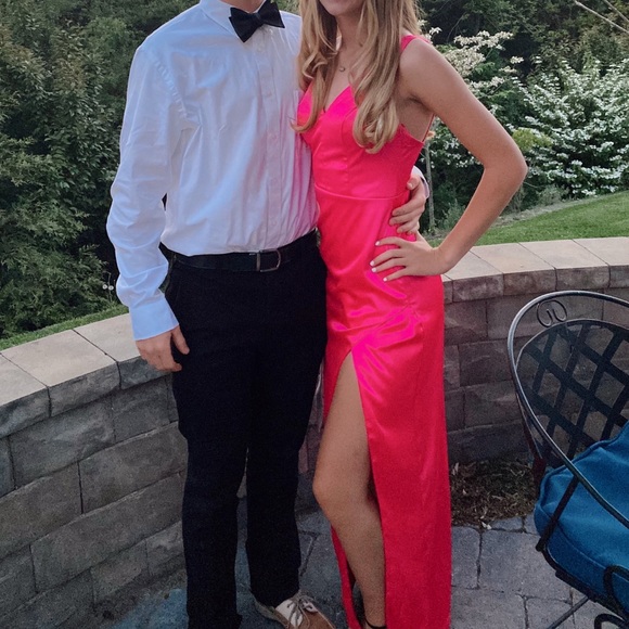 pink prom dress with slit - Picture 5 of 5